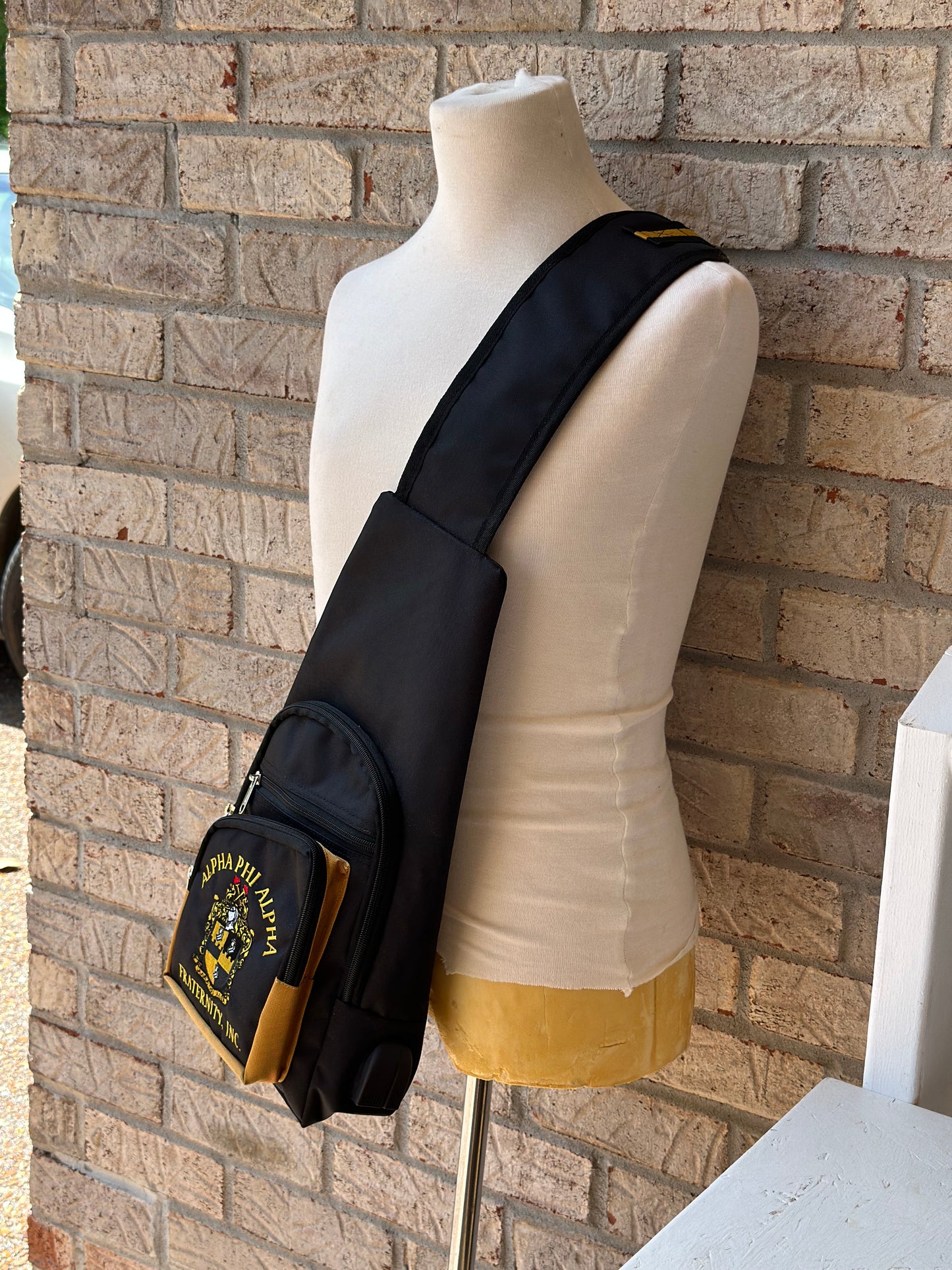 Alpha Phi Alpha (ΑΦΑ) Fraternity, single Shoulder Crossbody Sling/Shoulder bag with USB Port, Embroidered Organizational Shield in Front