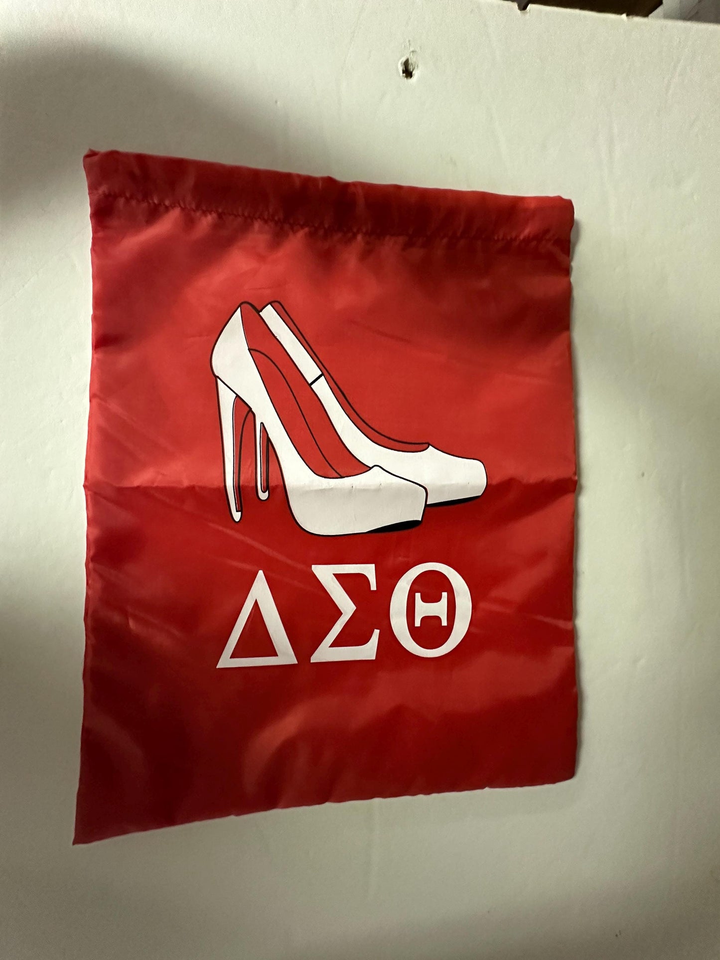 Delta Sigma Theta (ΔΣΘ) Sorority Shoe Bag- Sandals print on front Red Color.