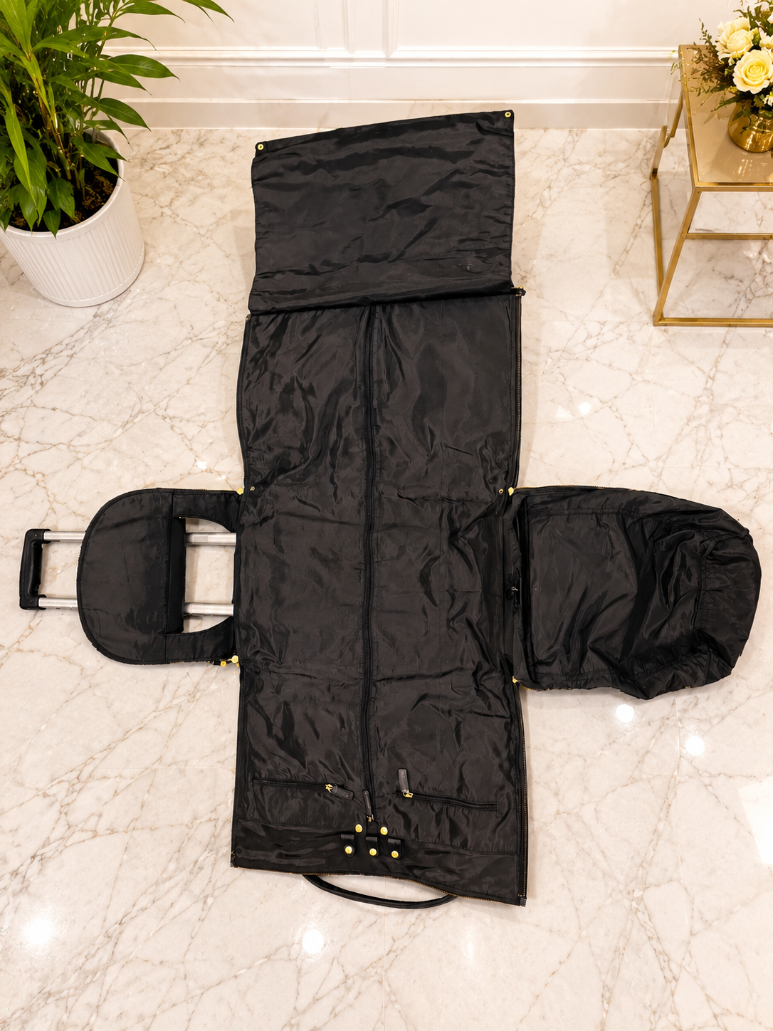 Alpha Kappa Alpha Genuine Leather 360° Garment Bag with Wheels | Convertible Garment Bag to Duffel Trolley