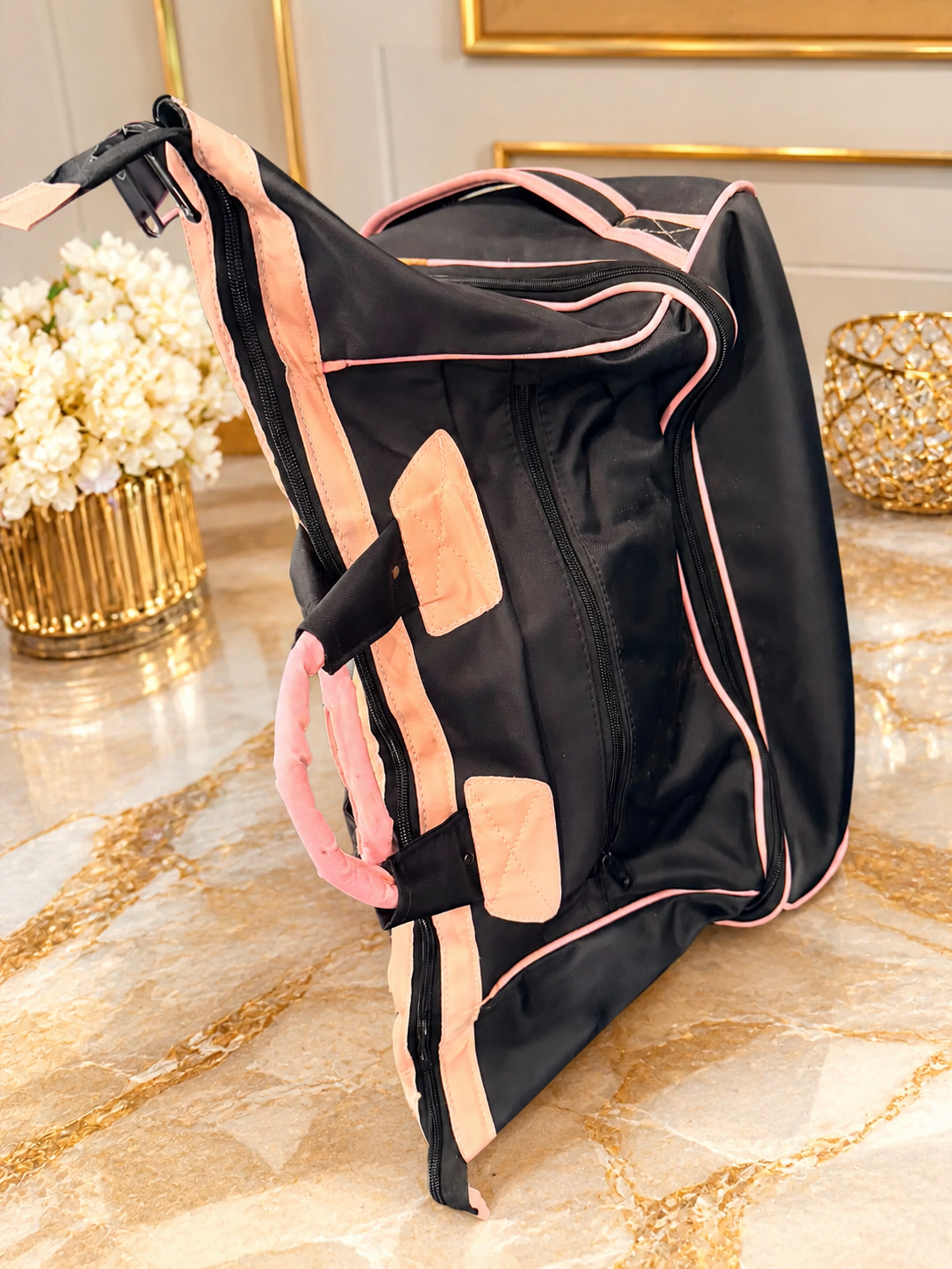 Alpha Kappa Alpha Pilot Bag on Wheels | AKA Luggage for Business & Weekend Travel