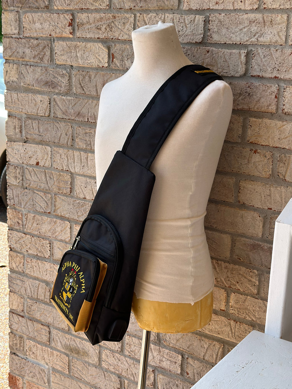 Alpha Phi Alpha (ΑΦΑ) Fraternity, single Shoulder Crossbody Sling/Shoulder bag with USB Port, Embroidered Organizational Shield in Front