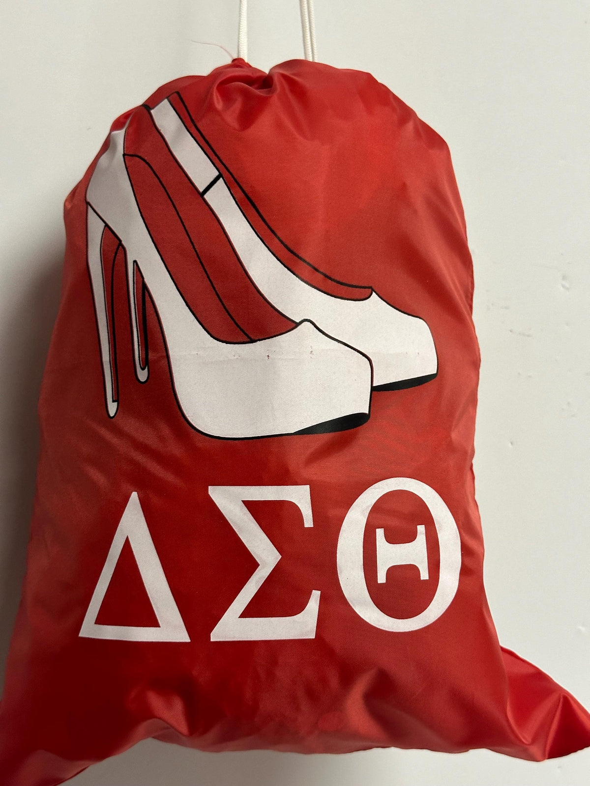 Delta Sigma Theta (ΔΣΘ) Sorority Shoe Bag- Sandals print on front Red Color.